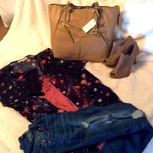 NWT Jessica Simpson Large Sabrina Purse